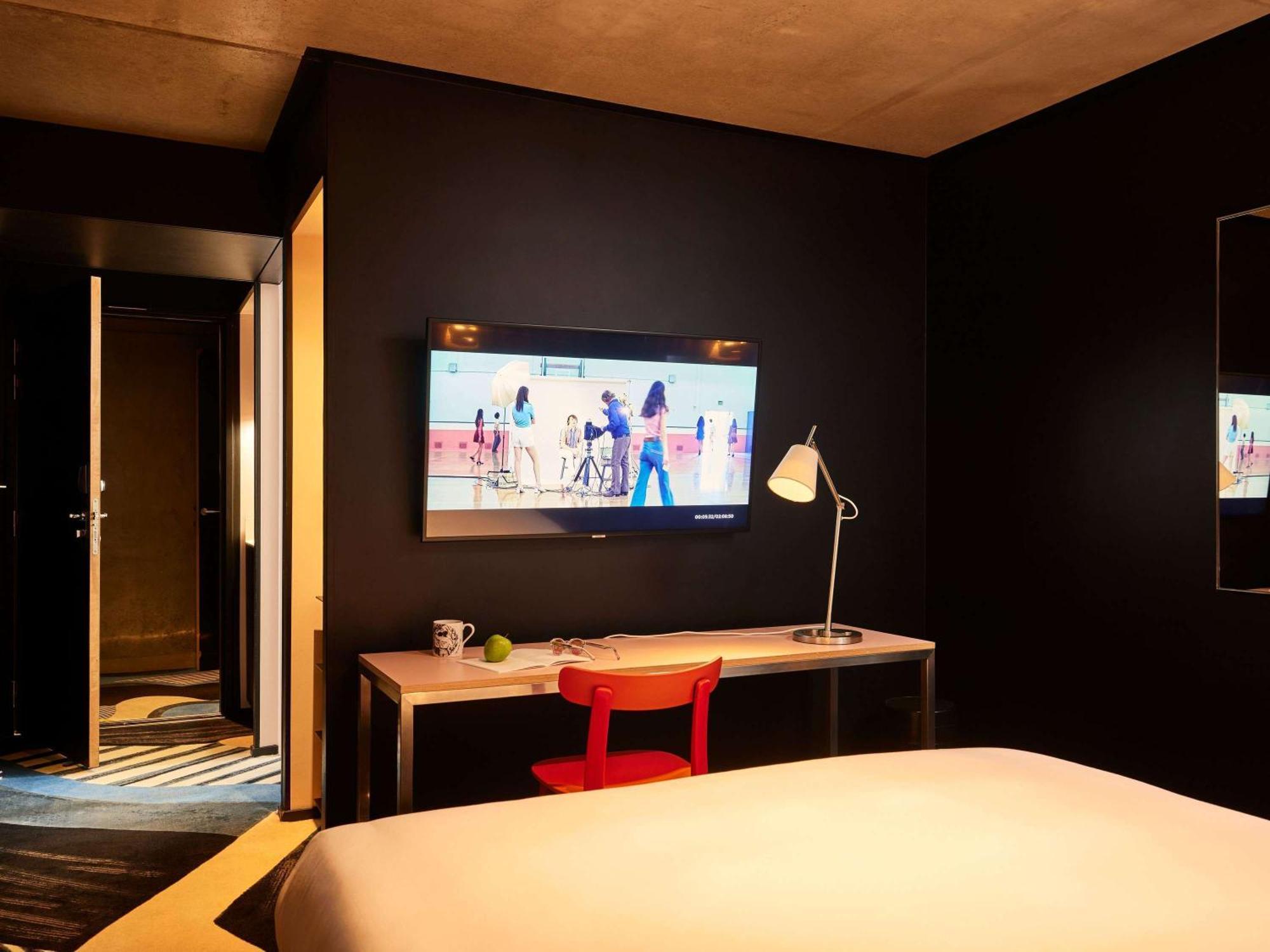 Mama Shelter Paris East Hotel Екстериор снимка