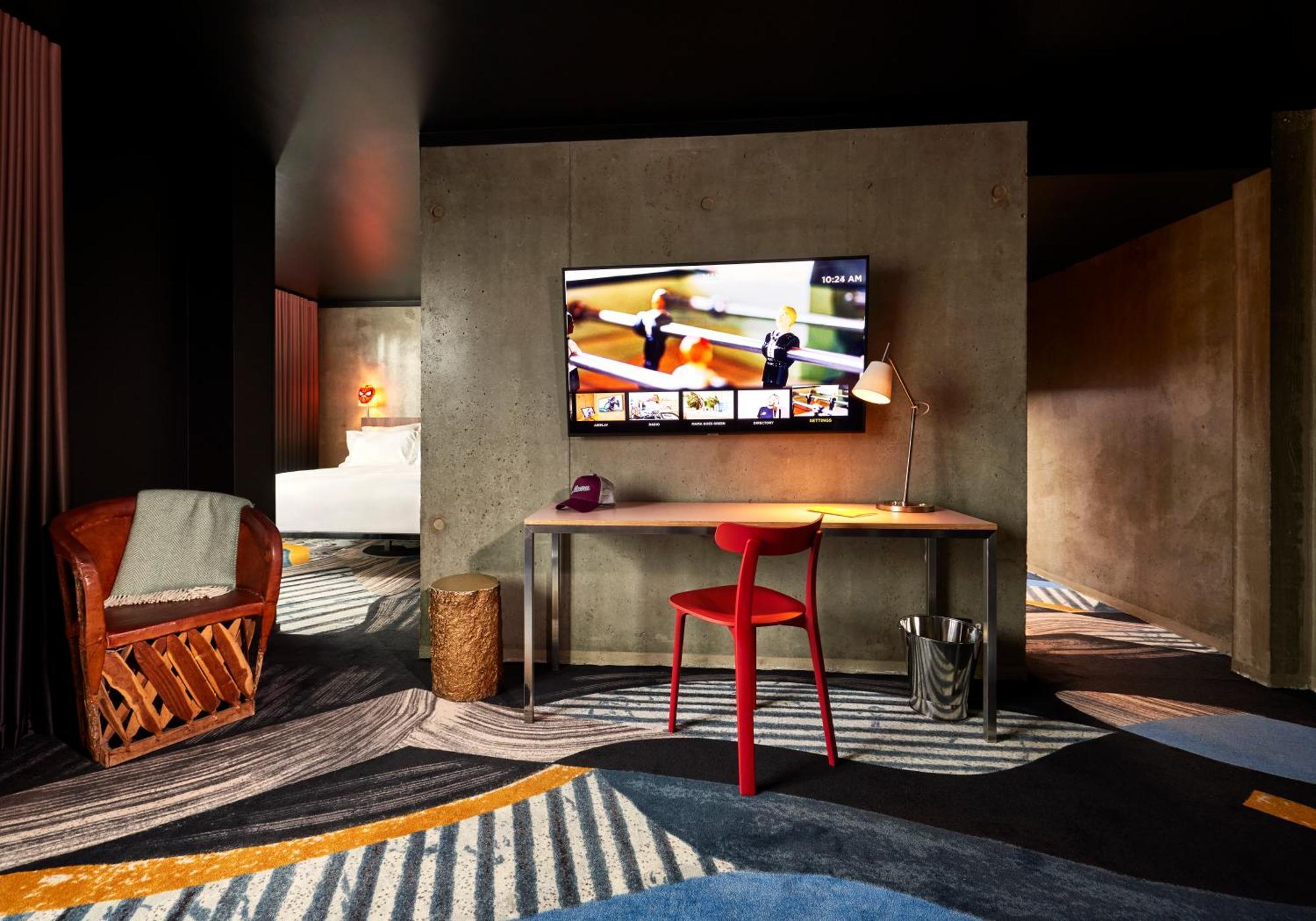 Mama Shelter Paris East Hotel Екстериор снимка